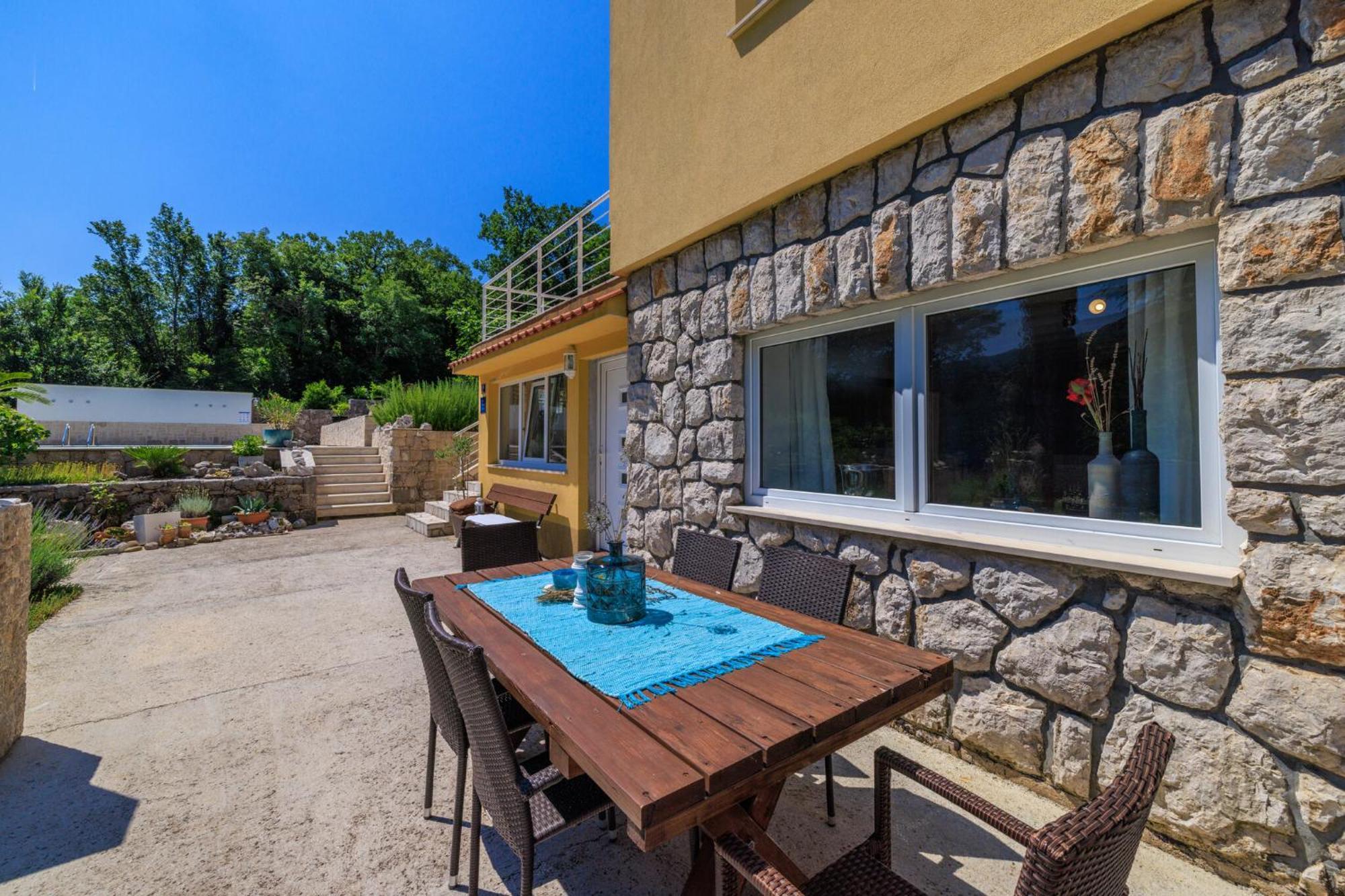Appartamento Emaris Tribalj  Esterno foto